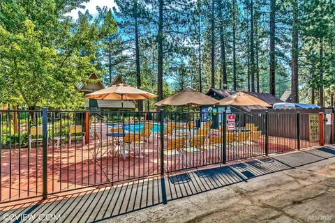 $449,000 | 1171 Herbert Avenue, Unit D, South Lake Tahoe, CA 96150