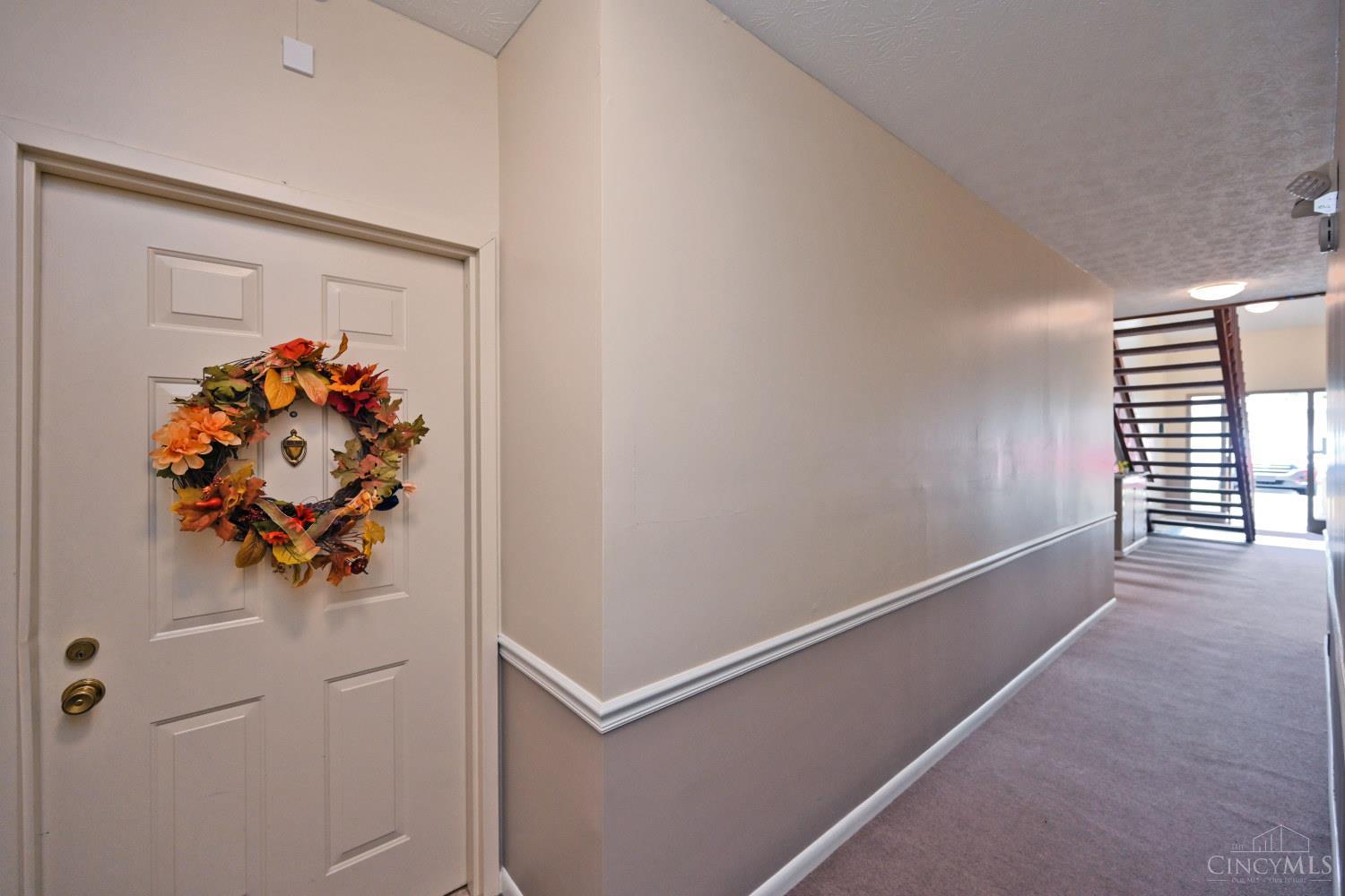 1009 Cedar Ridge Drive, Unit 4 Cincinnati, OH 45245 - Photo 7 of 45