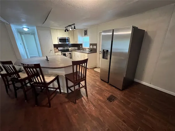 $1,900 | 10550 West State Road 84, Unit 244, Davie, FL 33324