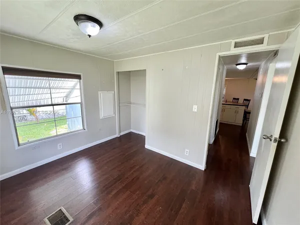 $1,900 | 10550 West State Road 84, Unit 244, Davie, FL 33324
