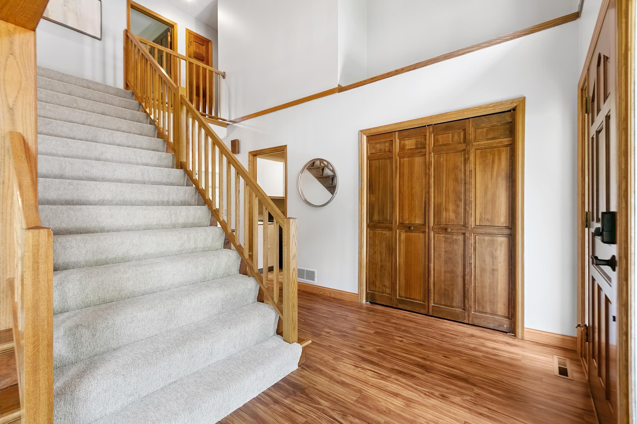 11727 Sunnybrook Road Eden Prairie, MN 55347 - Photo 13 of 35