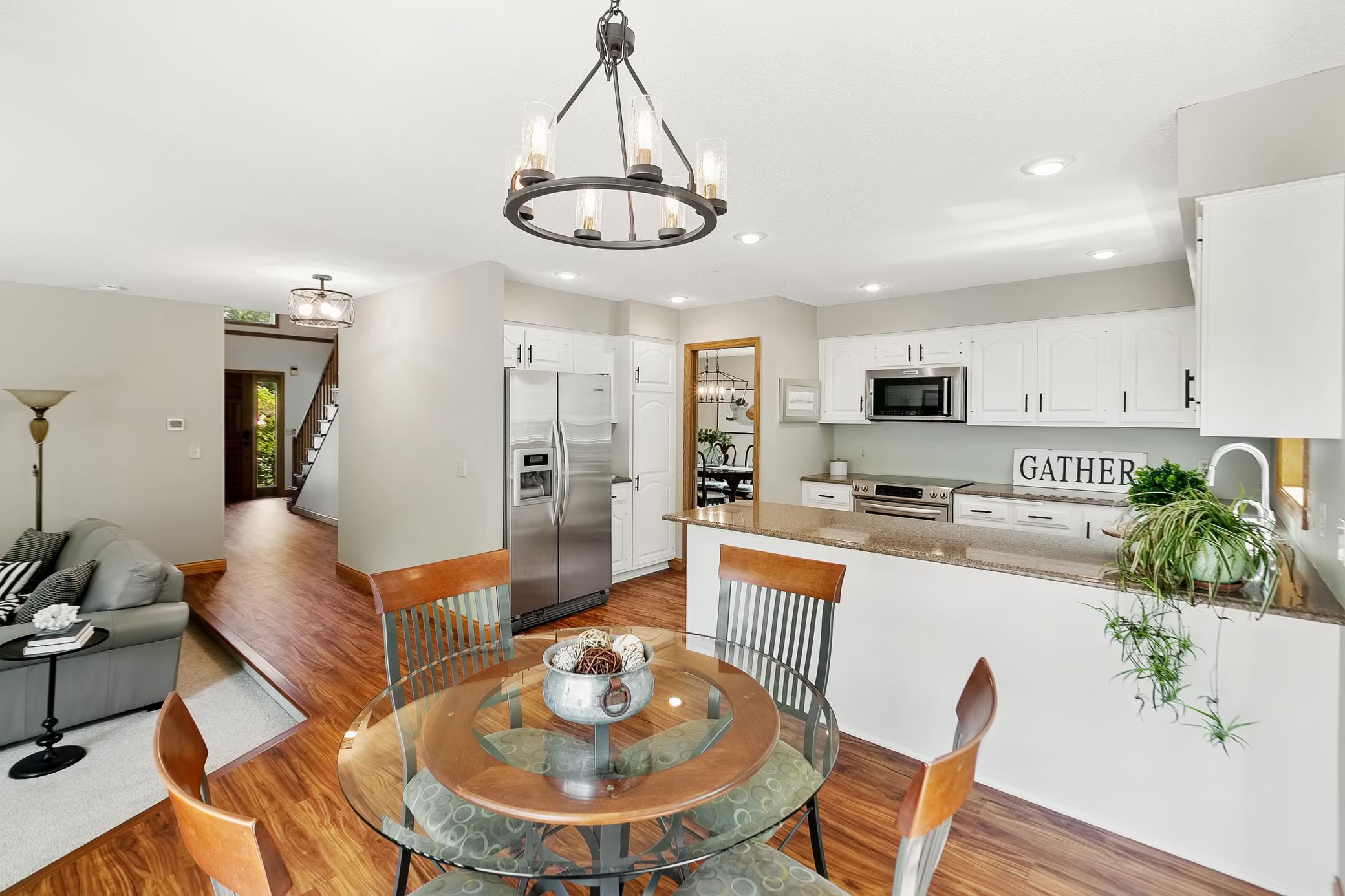 11727 Sunnybrook Road Eden Prairie, MN 55347 - Photo 3 of 35