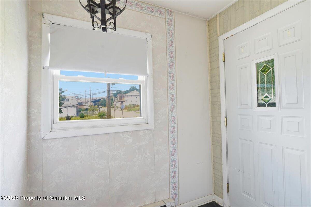 49 Hurbane Street Pringle, PA 18704 - Photo 10 of 50 08-49_Hurbane_Street_Pringle_008