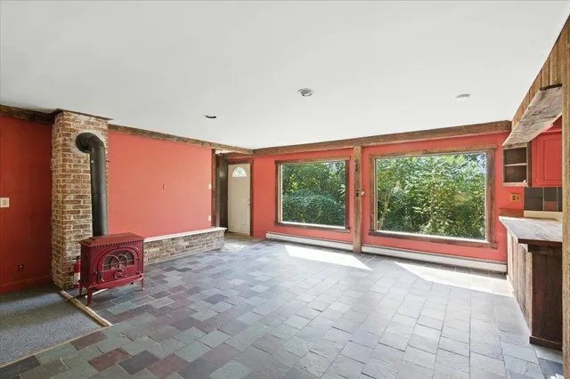 $399,000 | 46 Indian Point Road, Castleton, VT 05732