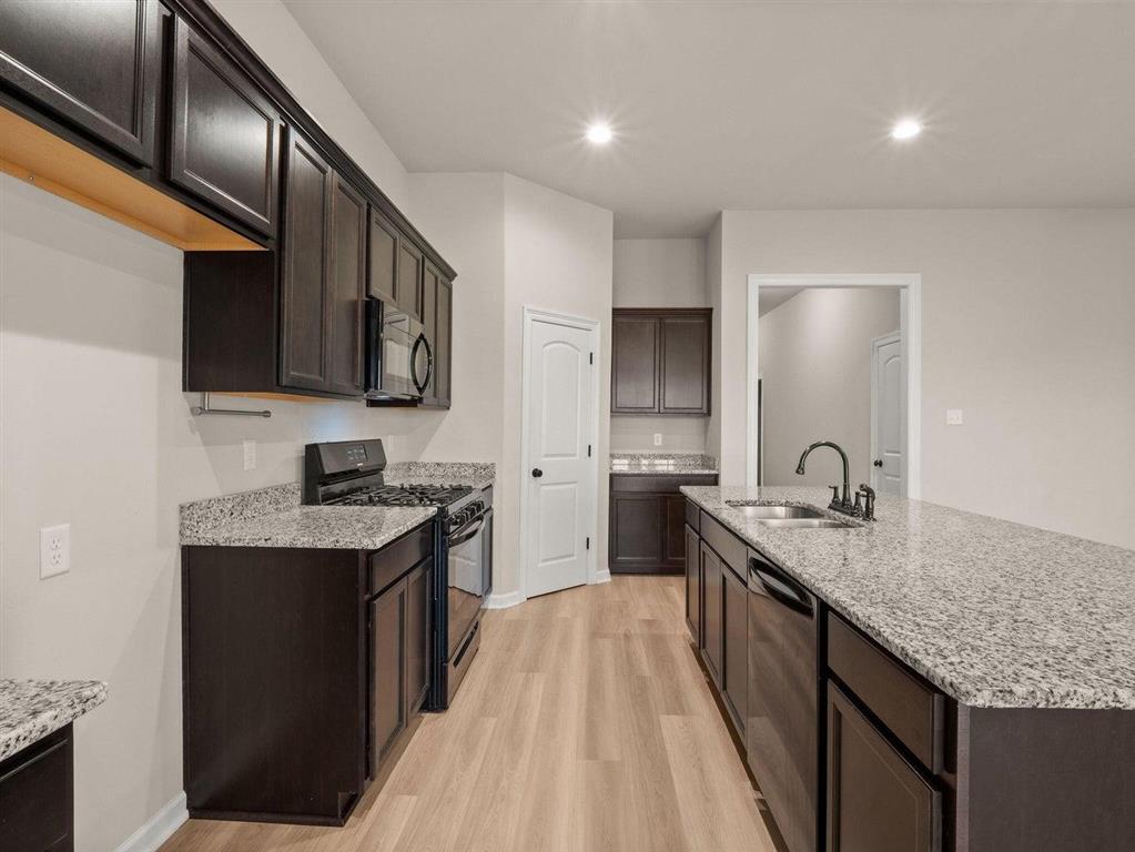 1507 Bowen Road Lake Charles, LA 70611 - Photo 6 of 15