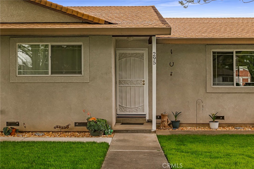 295 Chestnut Avenue Red Bluff, CA 96080 - Photo 6 of 33