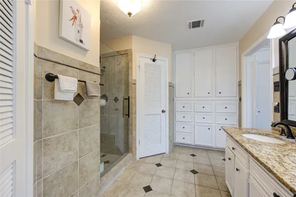 $3,450 | 907 Dominion Drive, Katy, TX 77450