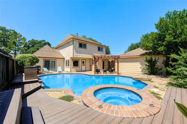 $3,450 | 907 Dominion Drive, Katy, TX 77450