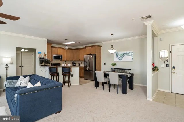 $349,500 | 325 Masterson Court, Ewing, NJ 08618