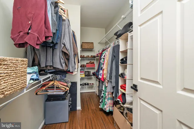 $349,500 | 325 Masterson Court, Ewing, NJ 08618