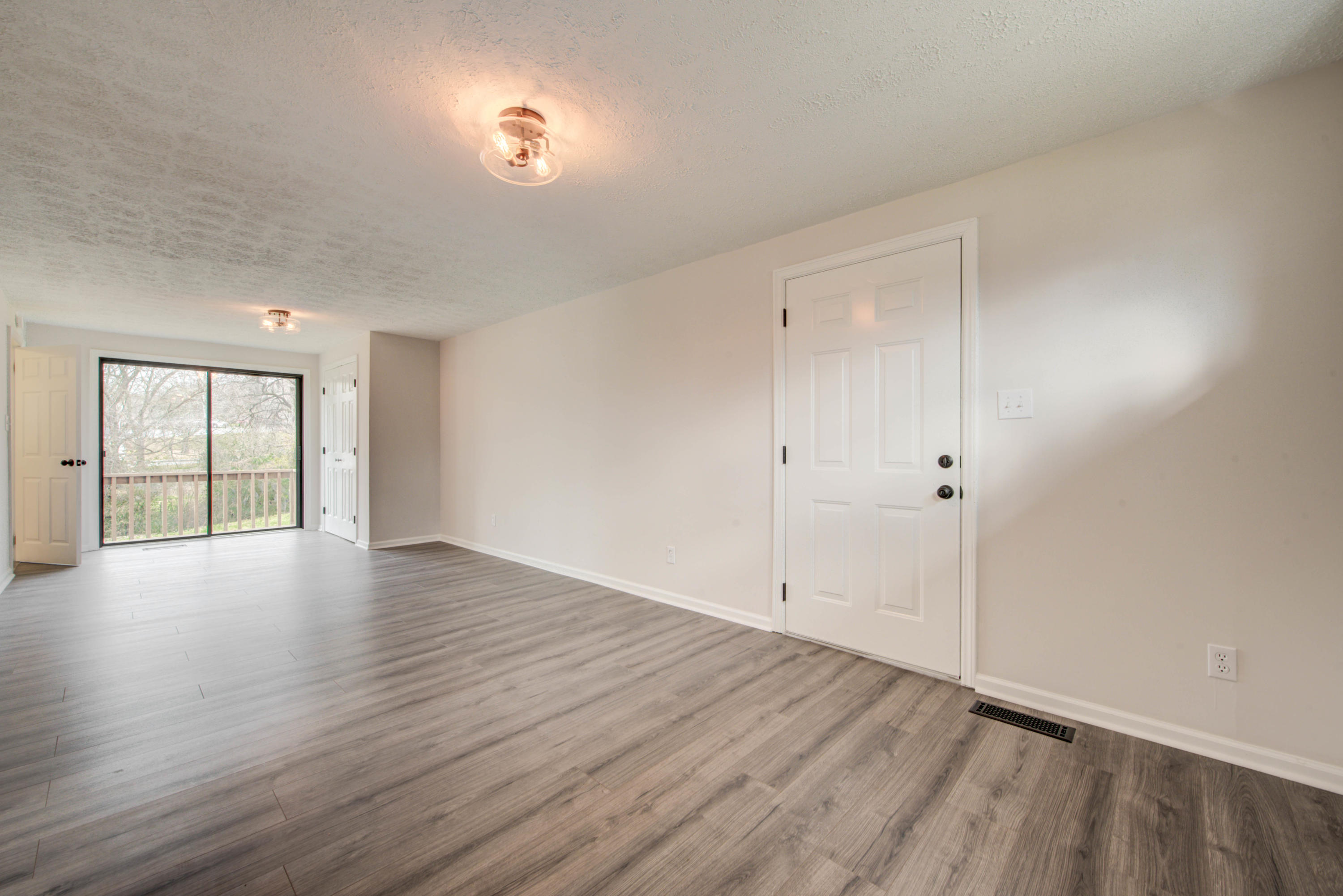 5319 Rondo Road Northeast Knoxville, TN 37918 - Photo 10 of 25 10
