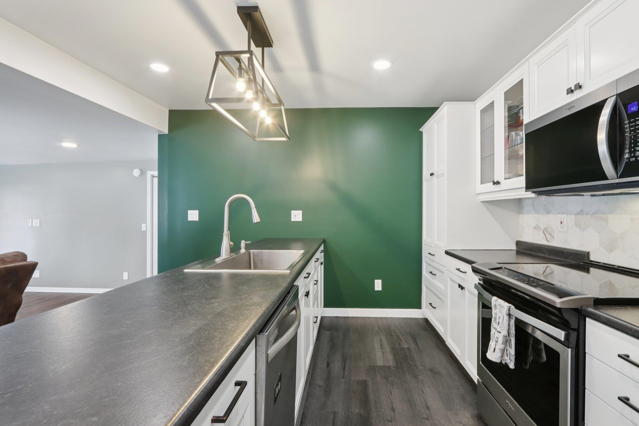 322 Capital Street Wisconsin Dells, WI 53965 - Photo 14 of 63