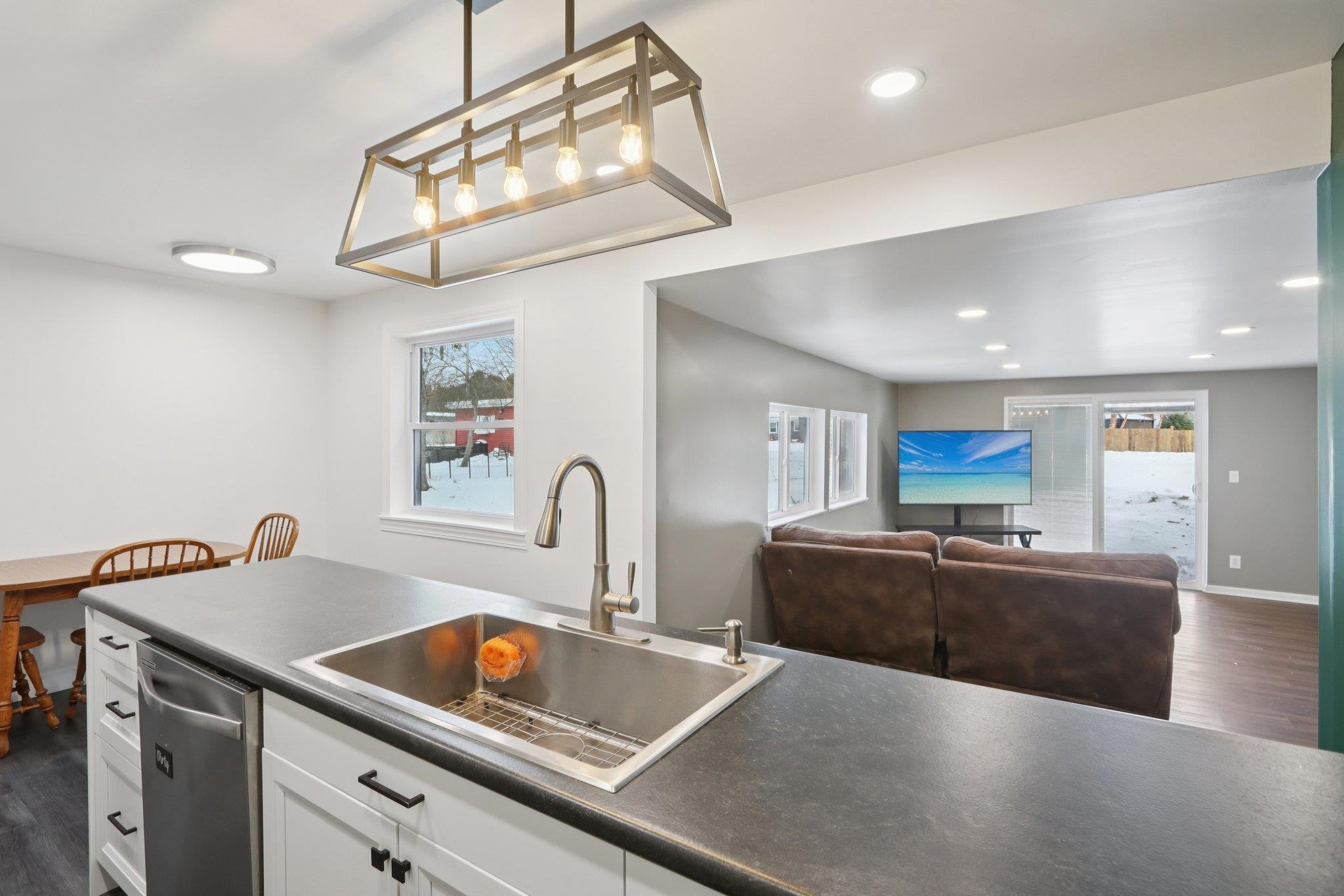 322 Capital Street Wisconsin Dells, WI 53965 - Photo 18 of 63