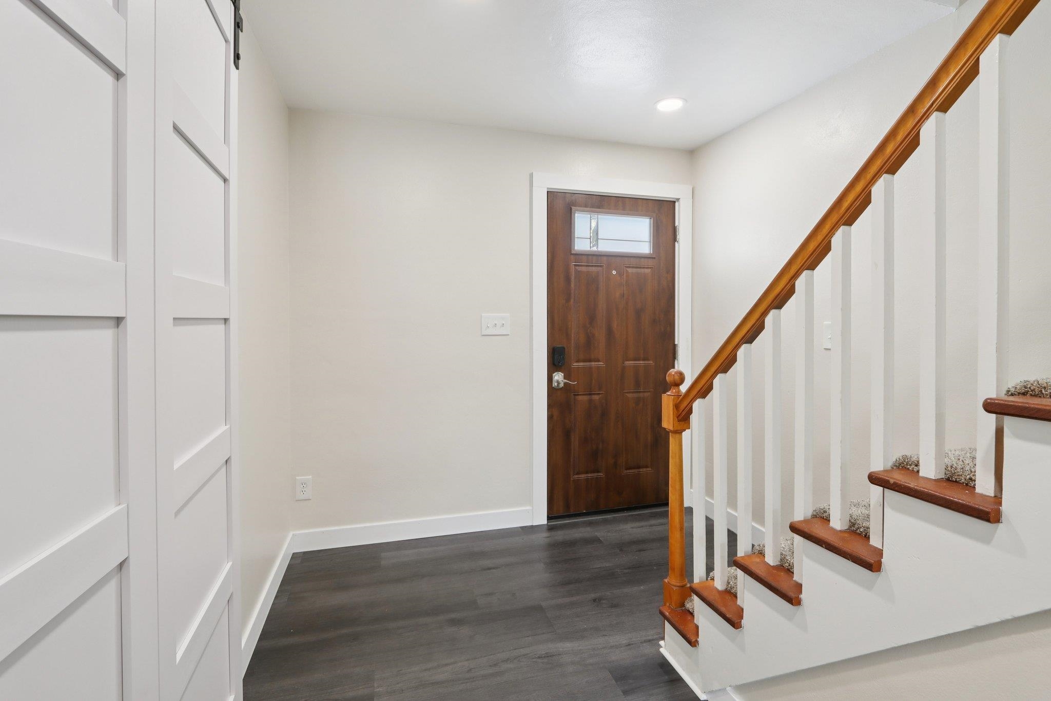 322 Capital Street Wisconsin Dells, WI 53965 - Photo 7 of 63