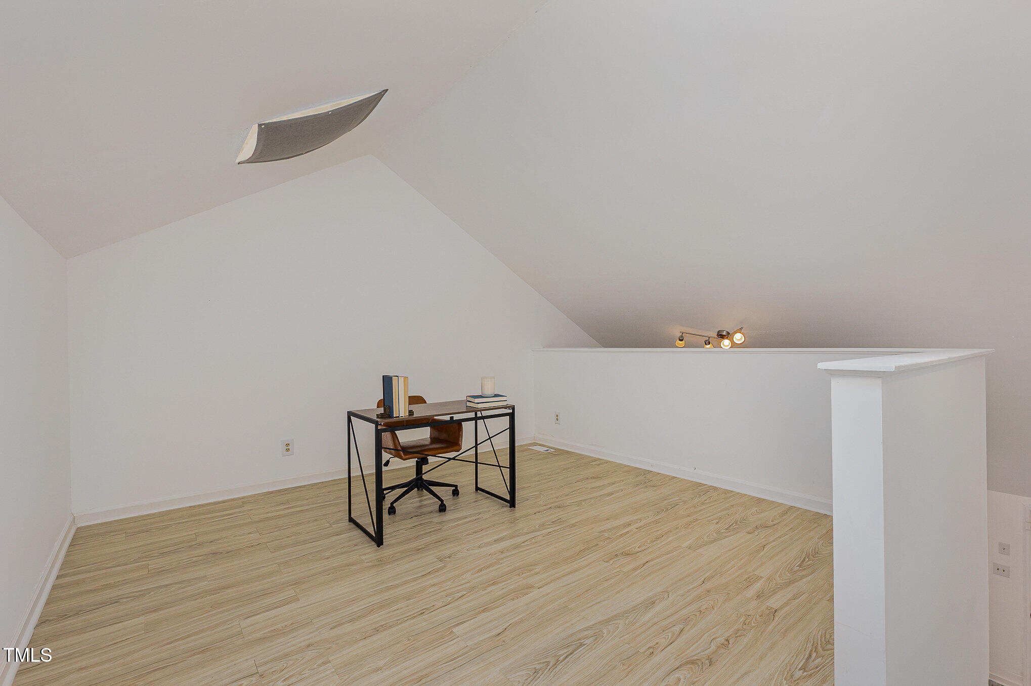 2109 Alpine Road Durham, NC 27707 - Photo 9 of 17 010_cj4a5611-edit_426