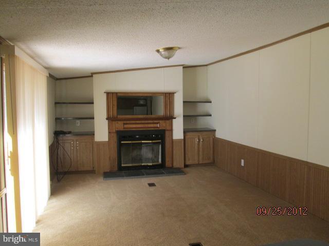 8205 Burr Hill Road Rhoadesville, VA 22542 - Photo 8 of 20 Family Room