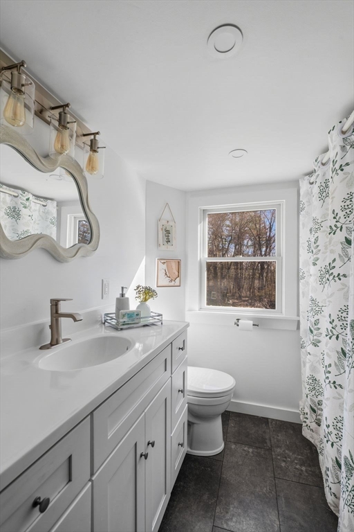 408 Central Street Rowley, MA 01969 - Photo 21 of 41