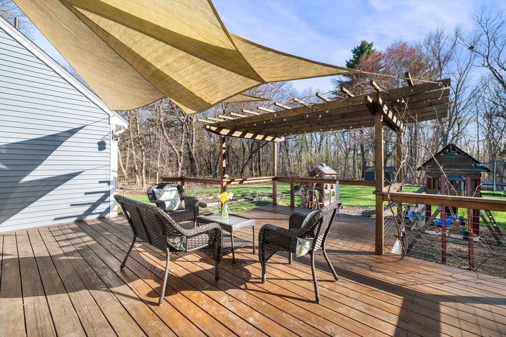 408 Central Street Rowley, MA 01969 - Photo 26 of 41