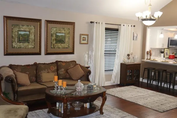 $2,100 | 5410 Old Oak Tree Drive, Orlando, FL 32808