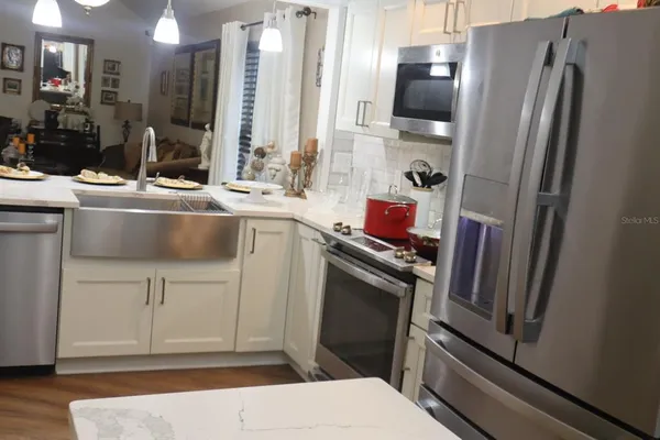 $2,100 | 5410 Old Oak Tree Drive, Orlando, FL 32808