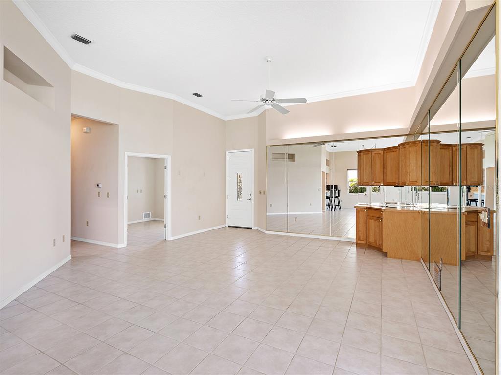 643 Crossfield Circle, Unit 13 Venice, FL 34293 - Photo 15 of 45