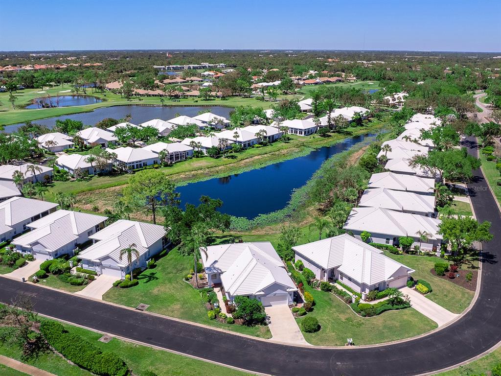 643 Crossfield Circle, Unit 13 Venice, FL 34293 - Photo 3 of 45