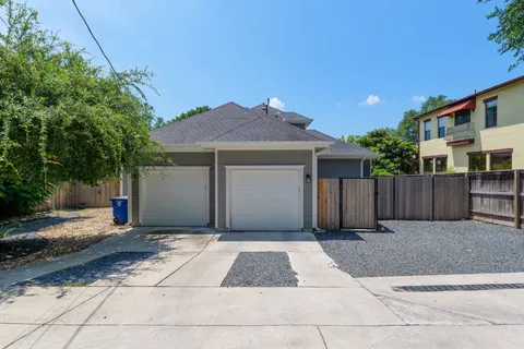 $849,000 | 1004 East 13th Street, Unit A, Austin, TX 78702