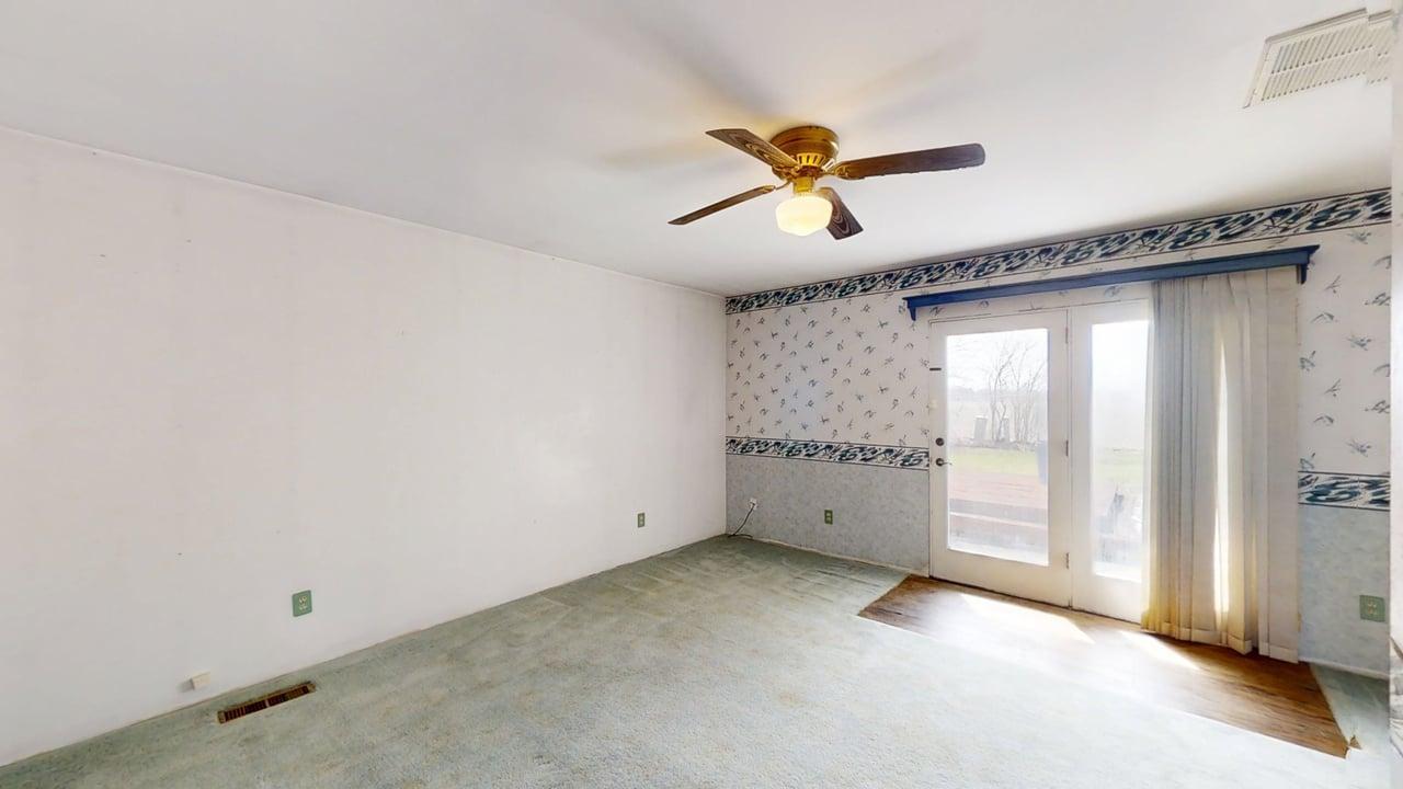 1002 Goldenview Drive Champaign, IL 61821 - Photo 28 of 38 a view of room