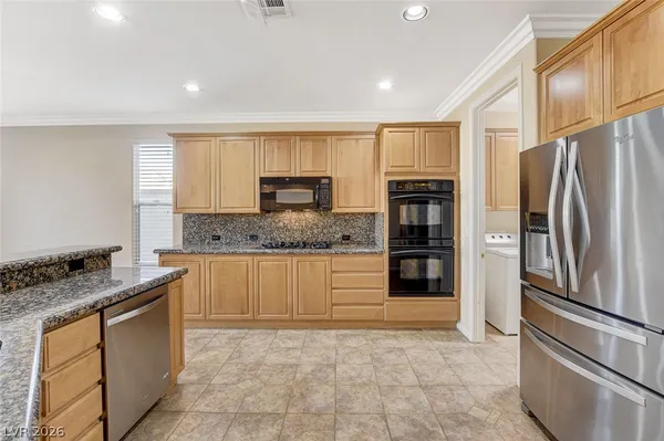 $3,500 | 3332 Saddle Soap Court, Las Vegas, NV 89135