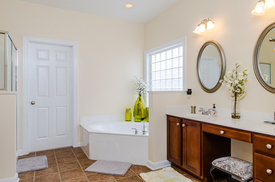 3125 Hummer Way Raleigh, NC 27614 - Photo 14 of 25 Master Bath has separate water closet and customized walk-in by California Closets! Master Bath/Spa