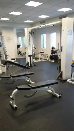 a black and white photo of a room