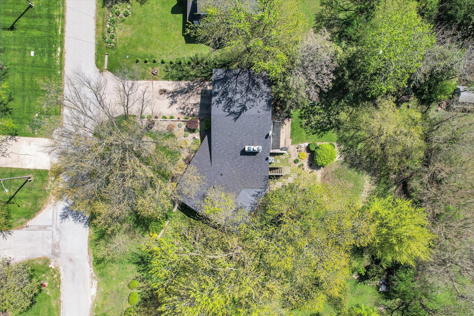 127 Forman Road Elliott, IL 60933 - Photo 6 of 58 Gallery Image 6