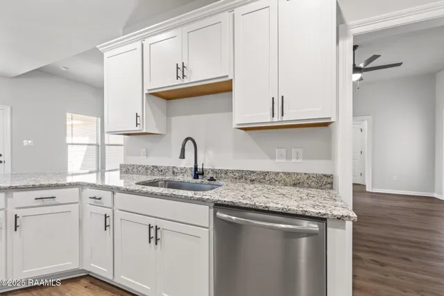 $1,750 | Undisclosed Address, Duson, LA 70529