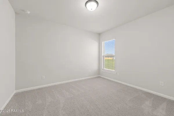 $1,750 | 207 Barnsley Drive, Duson, LA 70529