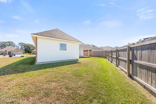 $1,750 | Undisclosed Address, Duson, LA 70529