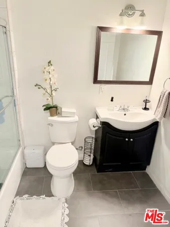 $829,900 | 2940 Live Oak Street, Huntington Park, CA 90255