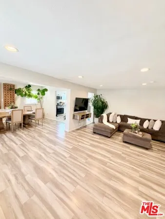 $829,900 | 2940 Live Oak Street, Huntington Park, CA 90255