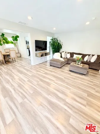 $829,900 | 2940 Live Oak Street, Huntington Park, CA 90255