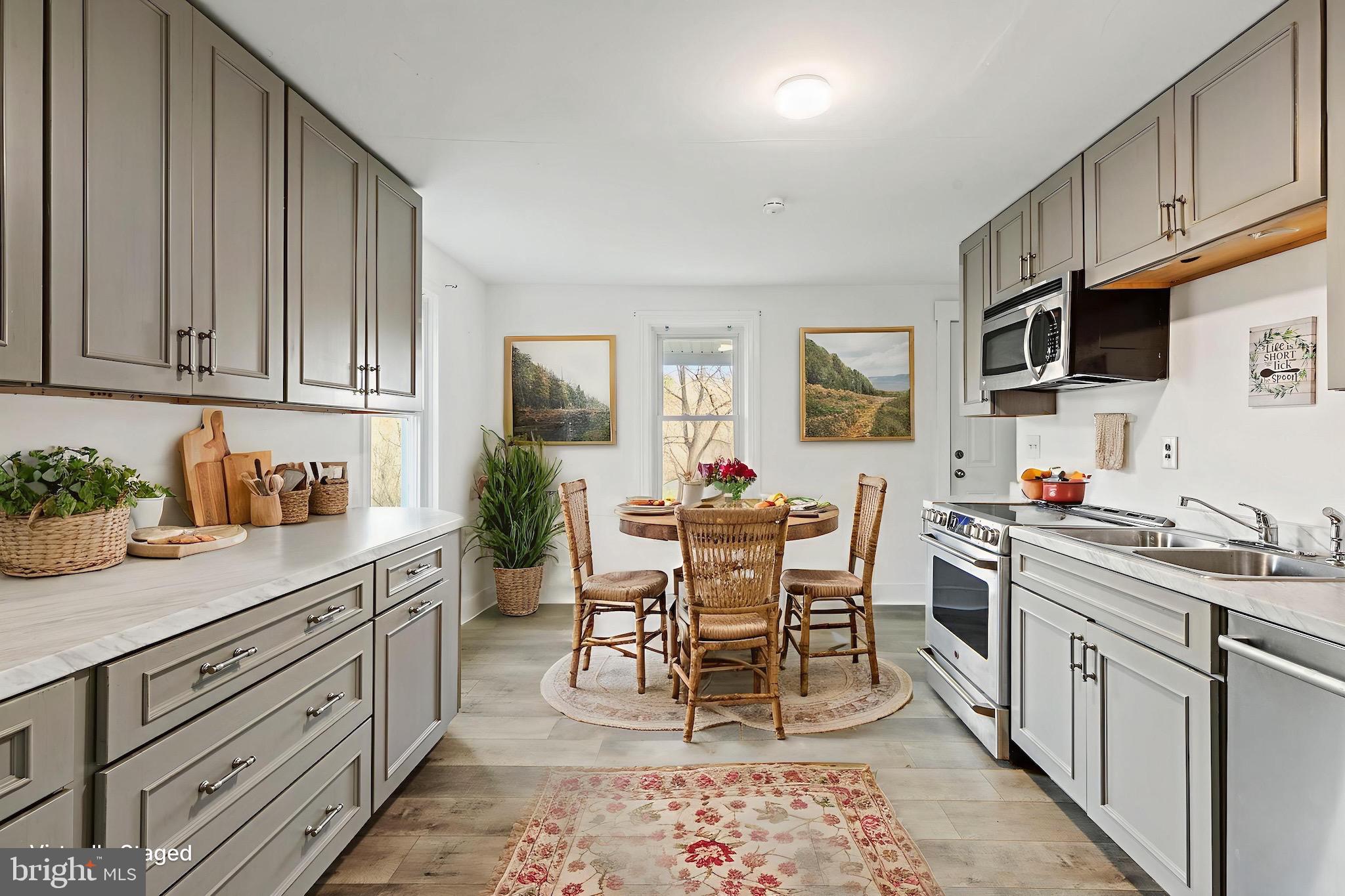 1917 Freeland Road Freeland, MD 21053 - Photo 11 of 47 Charming kitchen with modern elegance.
