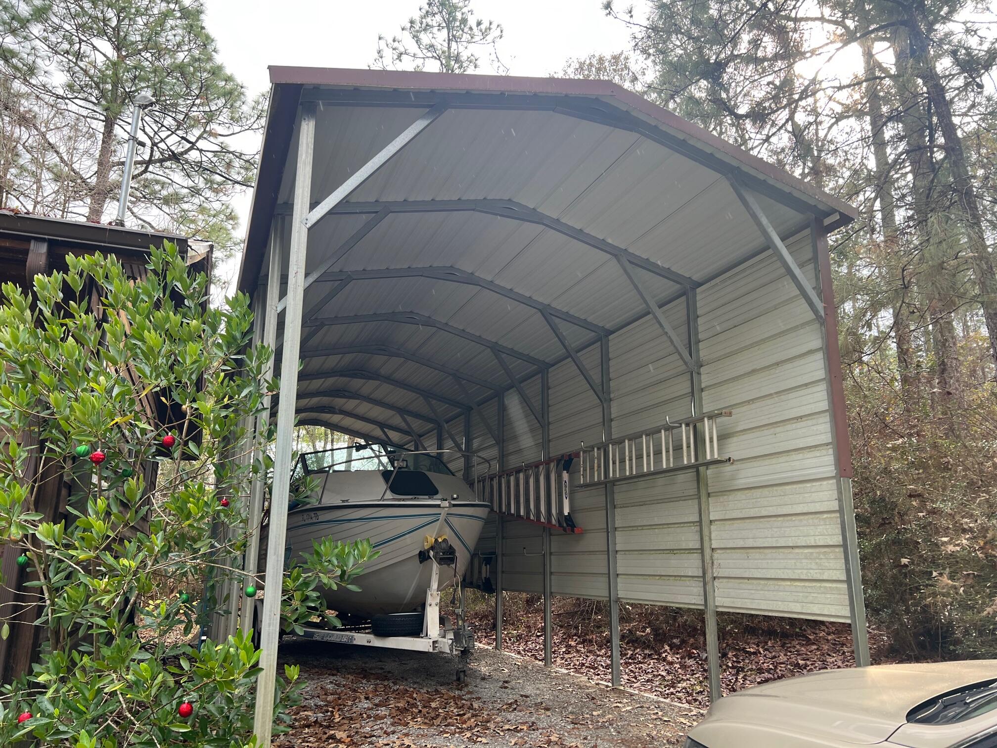 914 Spring Lake Road DeFuniak Springs, FL 32433 - Photo 71 of 78 Covered RV Parking (2)