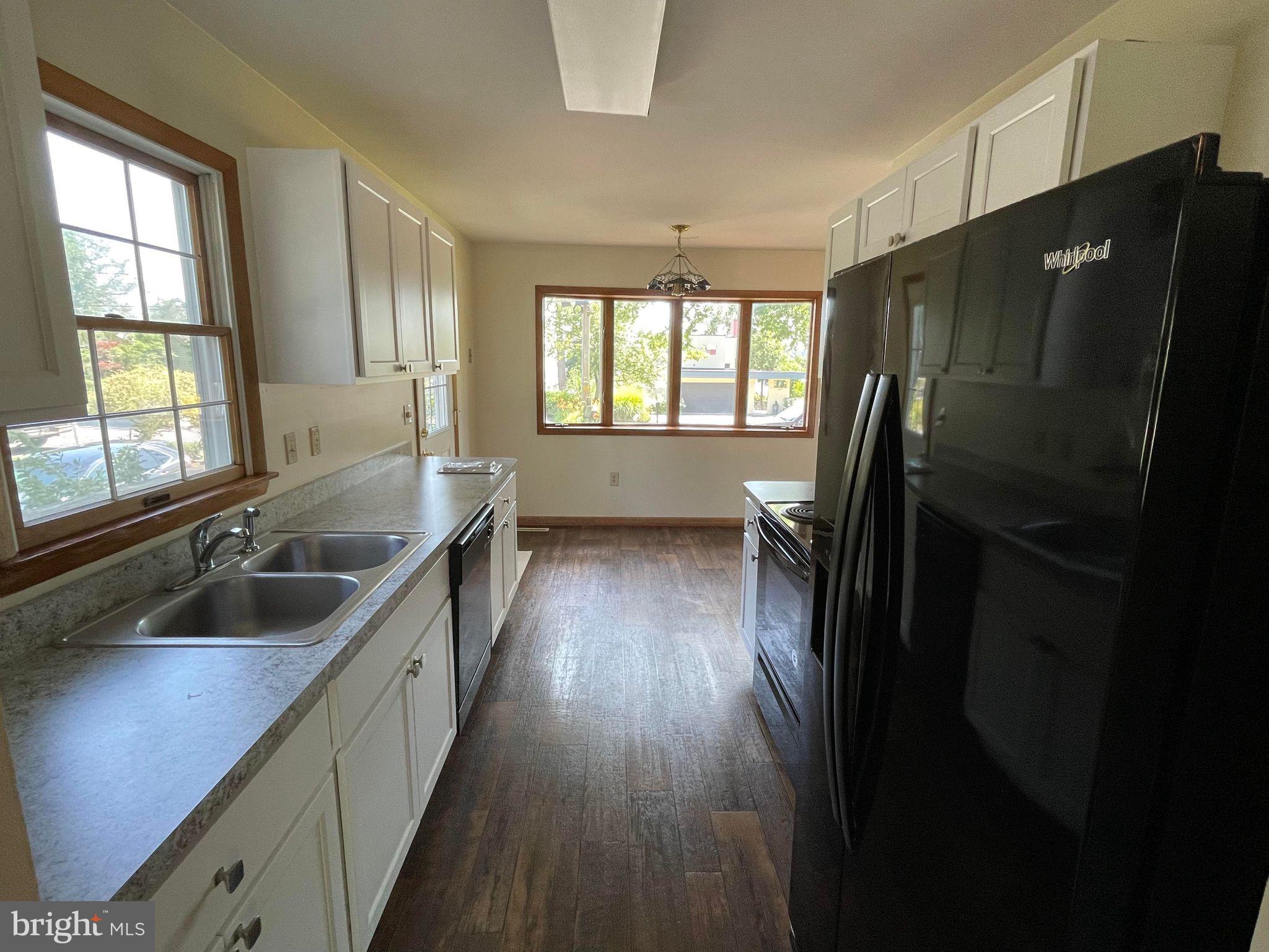 230 Cape St John Road Annapolis, MD 21401 - Photo 14 of 34 Gallery Image 14