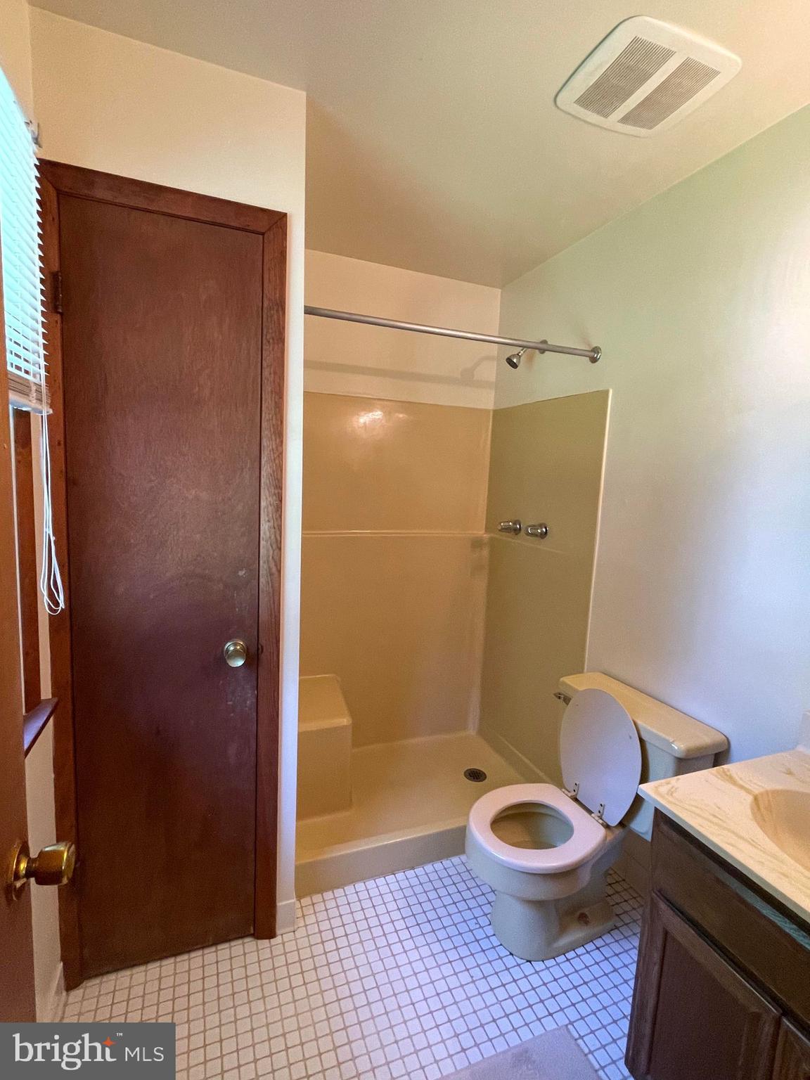 230 Cape St John Road Annapolis, MD 21401 - Photo 33 of 34 2ND BATH