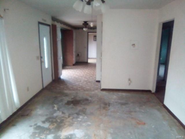 2 Roxbury Court Granite City, IL 62040 - Photo 5 of 16 Gallery Image 5