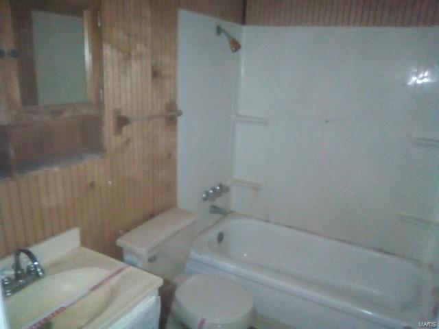 2 Roxbury Court Granite City, IL 62040 - Photo 8 of 16 Gallery Image 8