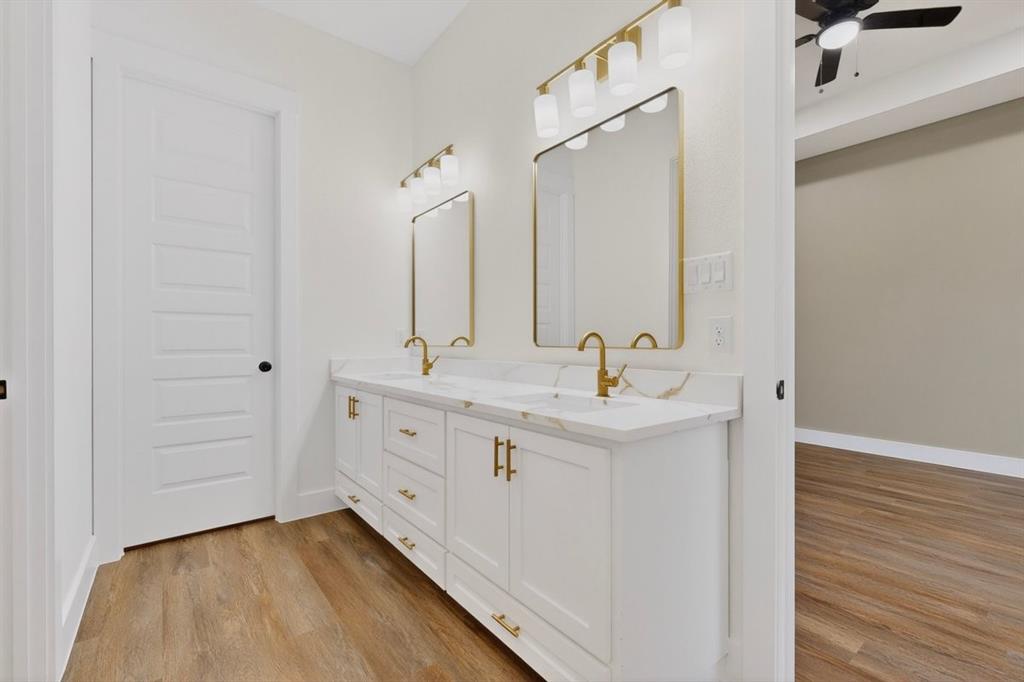 4737 Pine Ridge Court Athens, TX 75752 - Photo 14 of 26 Gallery Image 14
