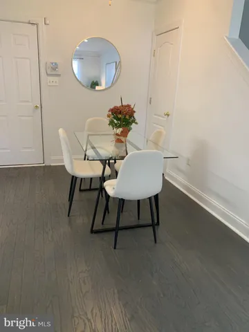 $580,000 | 8085 Gatehouse Road, Unit 4, Falls Church, VA 22042