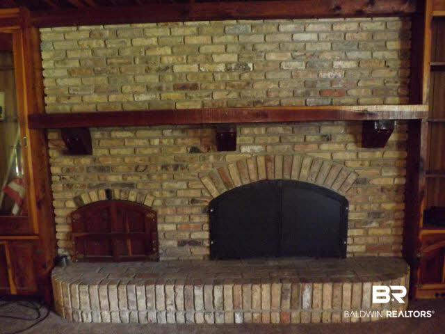 373 Heaton Circle Brewton, AL 36426 - Photo 3 of 16 Fireplace