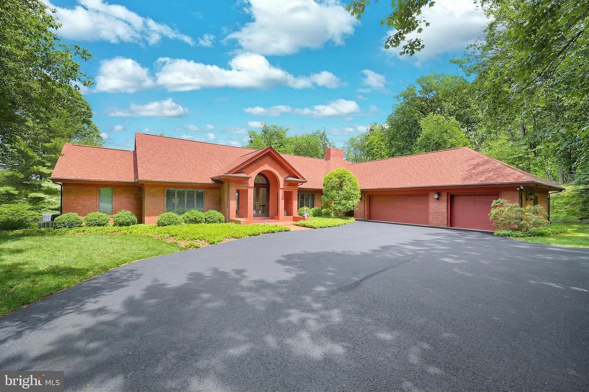 174 Springhouse Lane Spring Grove, PA 17362 - Photo 2 of 95