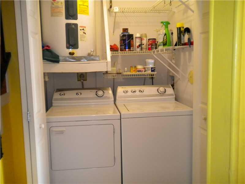 23398 Southwest 54th Way, Unit D Boca Raton, FL 33433 - Photo 18 of 22 Laundry Room