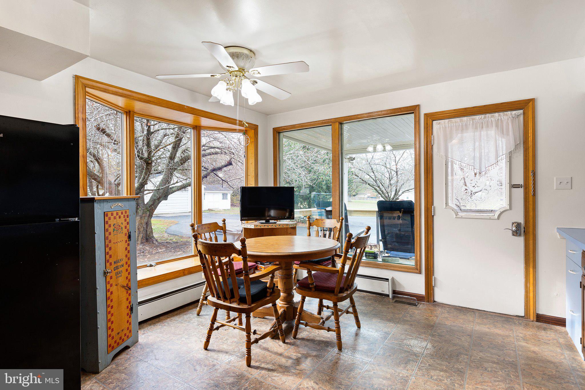 520 Chestnut Lane Townsend, DE 19734 - Photo 24 of 36 a view of a dining room with furniture window and outside view